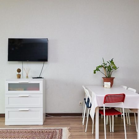 Ferienwohnung Квартира В Самом Центре Столицы Казахстана Astana Exterior foto